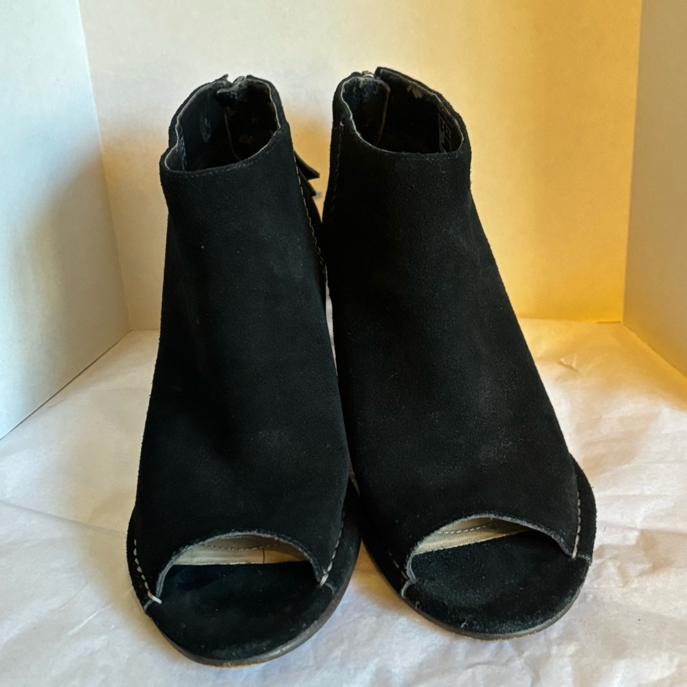Clarks Booties Spiced Melody 26127292 Black Suede Ankle & Booties Boots Size 8.5 - Picture 2 of 9